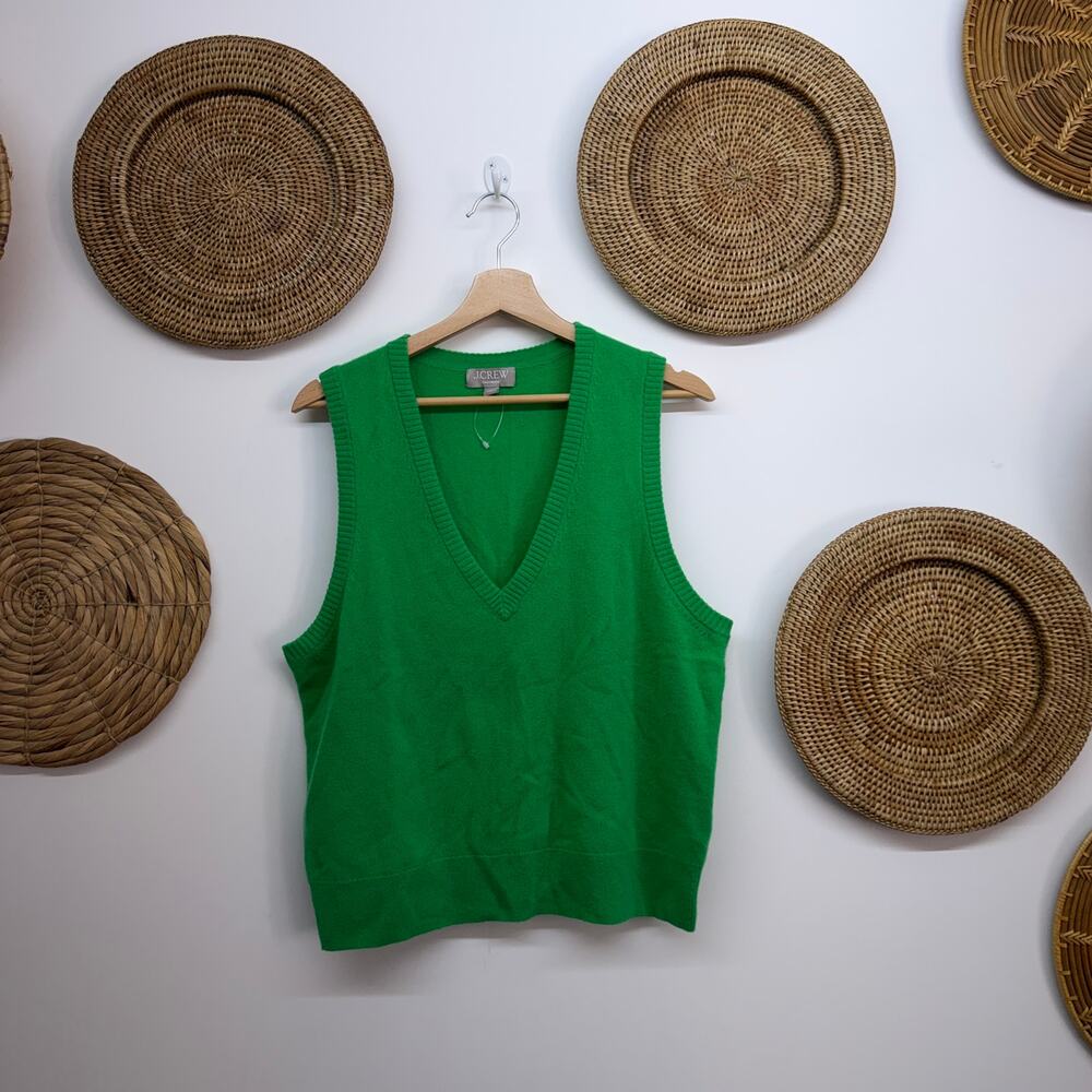 Flawed $118 J. Crew Green Cashmere Sweater Vest XL